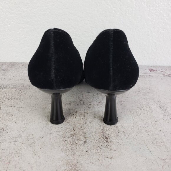 Vintage Ann Taylor Italy Black Velvet Pumps Spool Kitten Heel Shoes 7M Evening - Picture 6 of 15